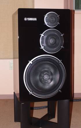 Ns-5000 Yamaha High End Audiophile Speakers Pair Gloss Black With Stands Ns-5000 Yamaha High End Audiophile Speakers Pair Gloss Black With Stands