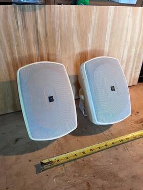 Ns-aw190w Yamaha Exterior Speakers Model No. With Mounting Brackets