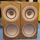 Kef R3 Meta 3-WAY Bookshelf Speakers -walnut (pair) See Pics Cosmetic Damage. Fixed Price $1101.22.