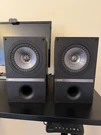 Kef Q100 Bookshelf Speakers. Fixed Price $245.00.