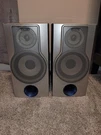 Aiwa SX-G3 Bookshelf Speakers. Fixed Price $75.00.
