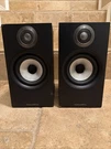 Bowers & Wilkins 600 Series Anniversary Edition 2-WAY Bookshelf Speaker (pair). Fixed Price $349.99.