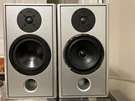 Pair Of Canton Le 103 Speakers, Made In Germany, Read. Fixed Price $73.00.