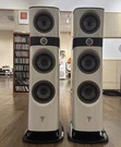 Focal Sopra No. 2 Floorstanding Tower Speakers Pair High Gloss White. Fixed Price $11500.00.