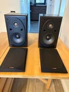 Set Of Five Polk Speakers (rt I28 Bookshelf, Cs I30 Center & TL3 Satellite Rear). Fixed Price $150.00.