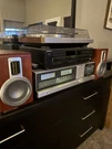 Philips MCD708 Bookshelf Speakers Ribbon Tweeter Technology Rosewood Enclosure. Fixed Price $60.00.