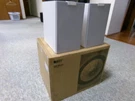 Kef Q1 Meta Bookshelf Speakers White- Mint Condition With Box. Fixed Price $379.99.